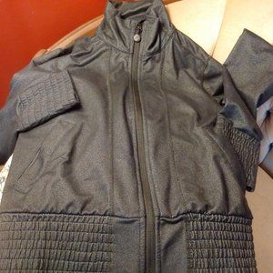 lululemon Athletica ladies Precip Jacket Sz S